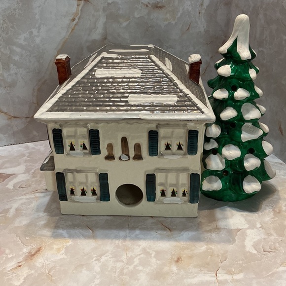 Department 56 River Road House 1985 - Picture 3 of 8